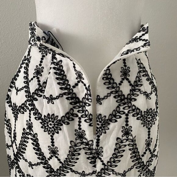 MINKPINK Harvey Mini  Skirt Black White Embroidered Floral Revolve SZ S NWT - Picture 5 of 16